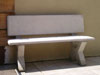 banco de concreto com encosto
